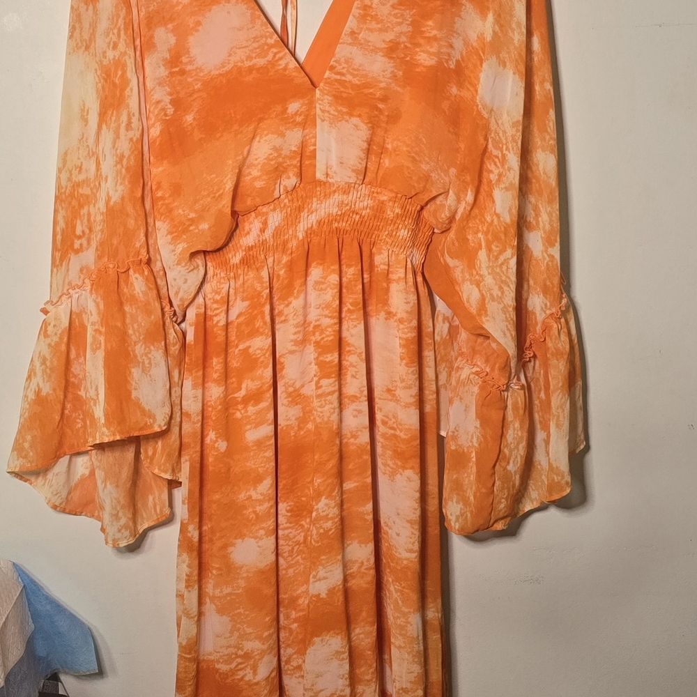 HYFVE Vibrant Orange Long Sleeve Dress Mid Length Never Worn. Very Soft, Stretch